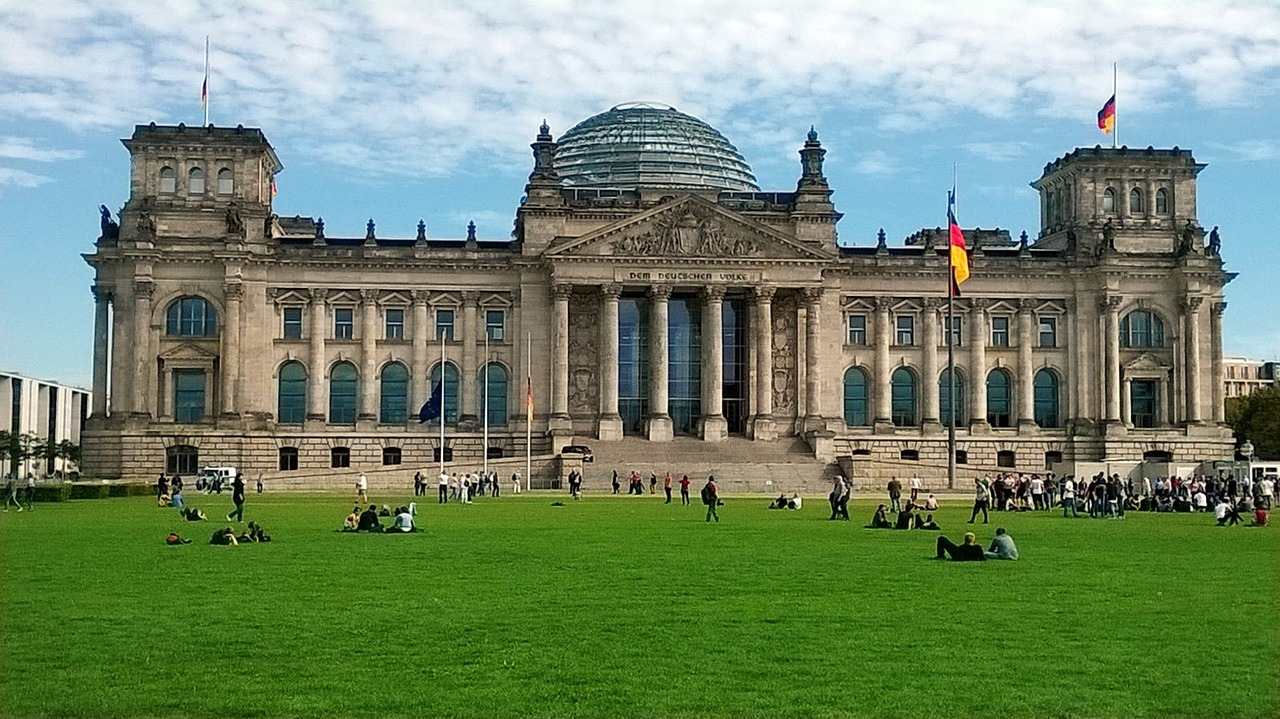 Berlin: Attraktionen, Sehenswürdigkeiten und interessante Orte. 